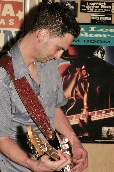 Click to see SHAH0016.JPG
