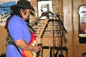 Click to see SHOR0025.JPG